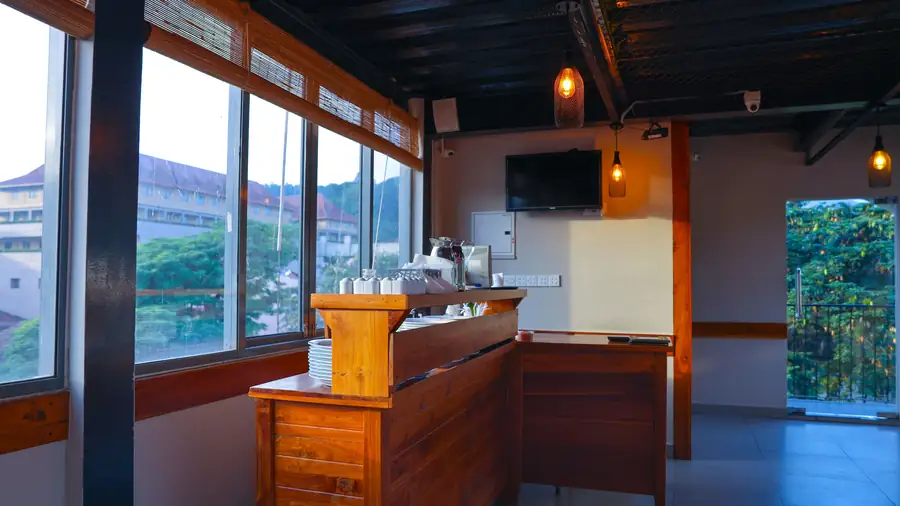 Image of a commercial kitchen with proper ventilation