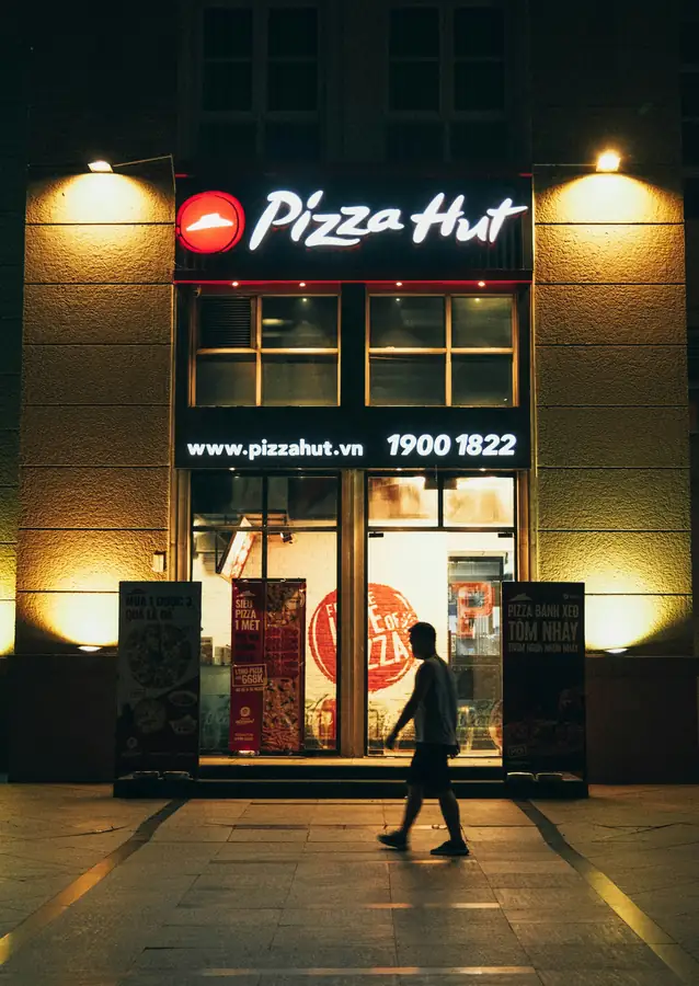 Pizzeria Marketing and Sales Strategy Plan