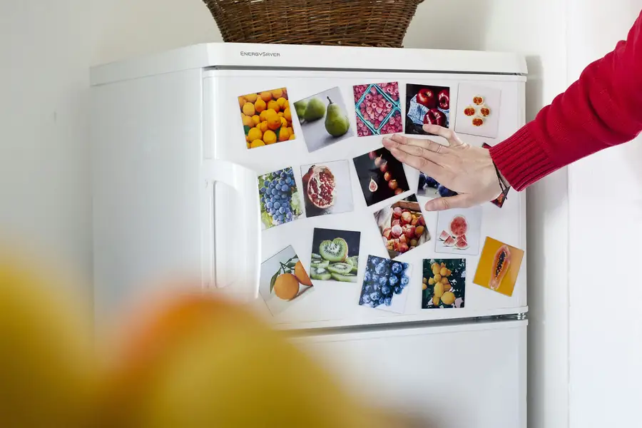 Energy-efficient and smart refrigerators