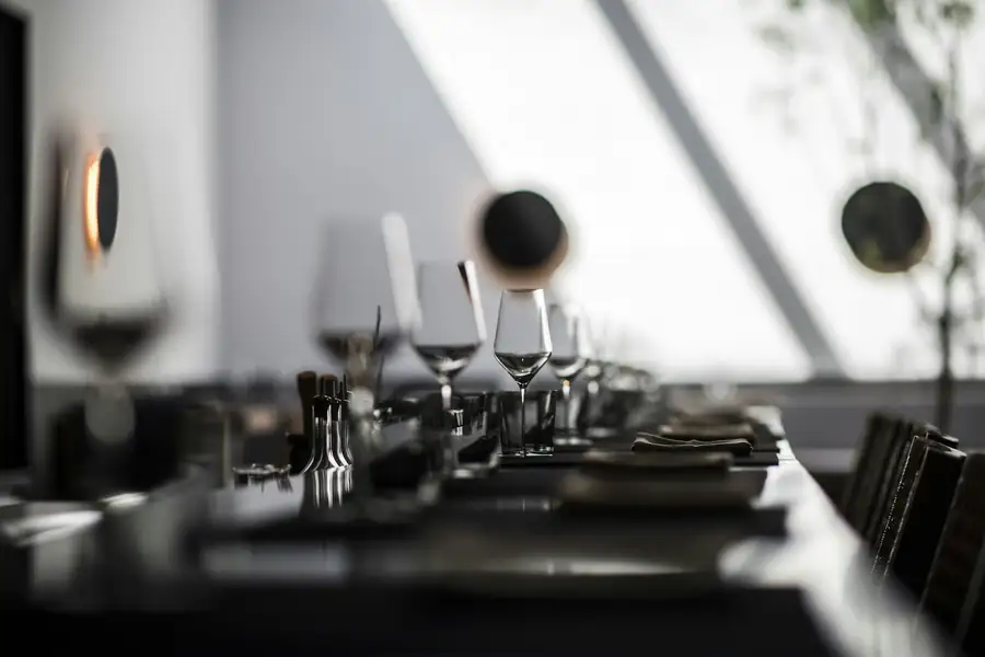 Example of restaurant tableware collection