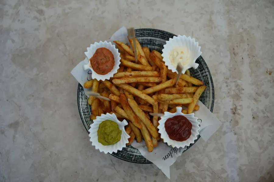Different sizes of restaurant deep fryers