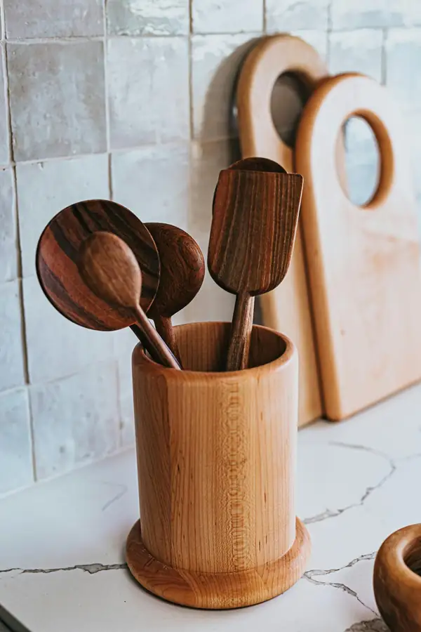 Sustainability and modern trends in restaurant kitchen tools and utensils