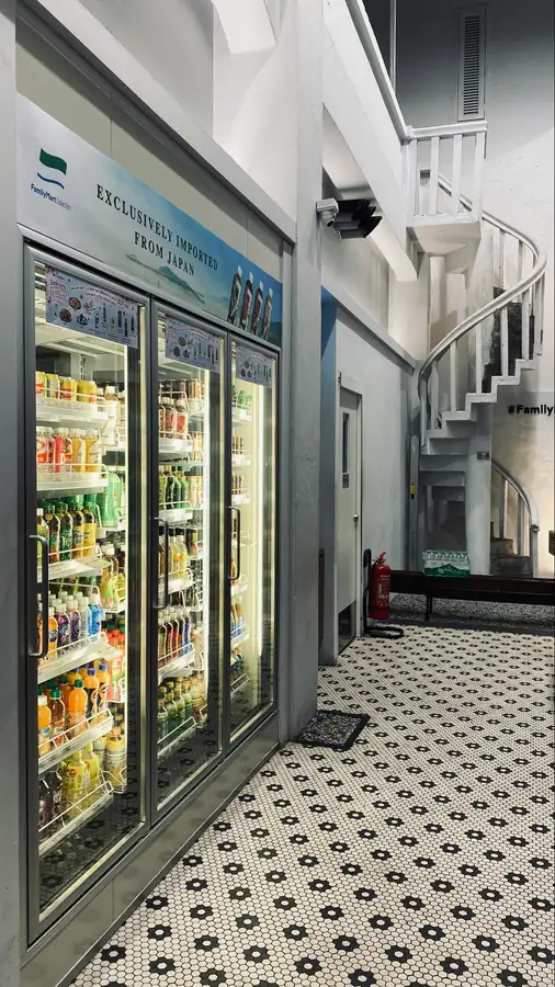 Measuring kitchen floor space and clearances for walk-in refrigerator installation