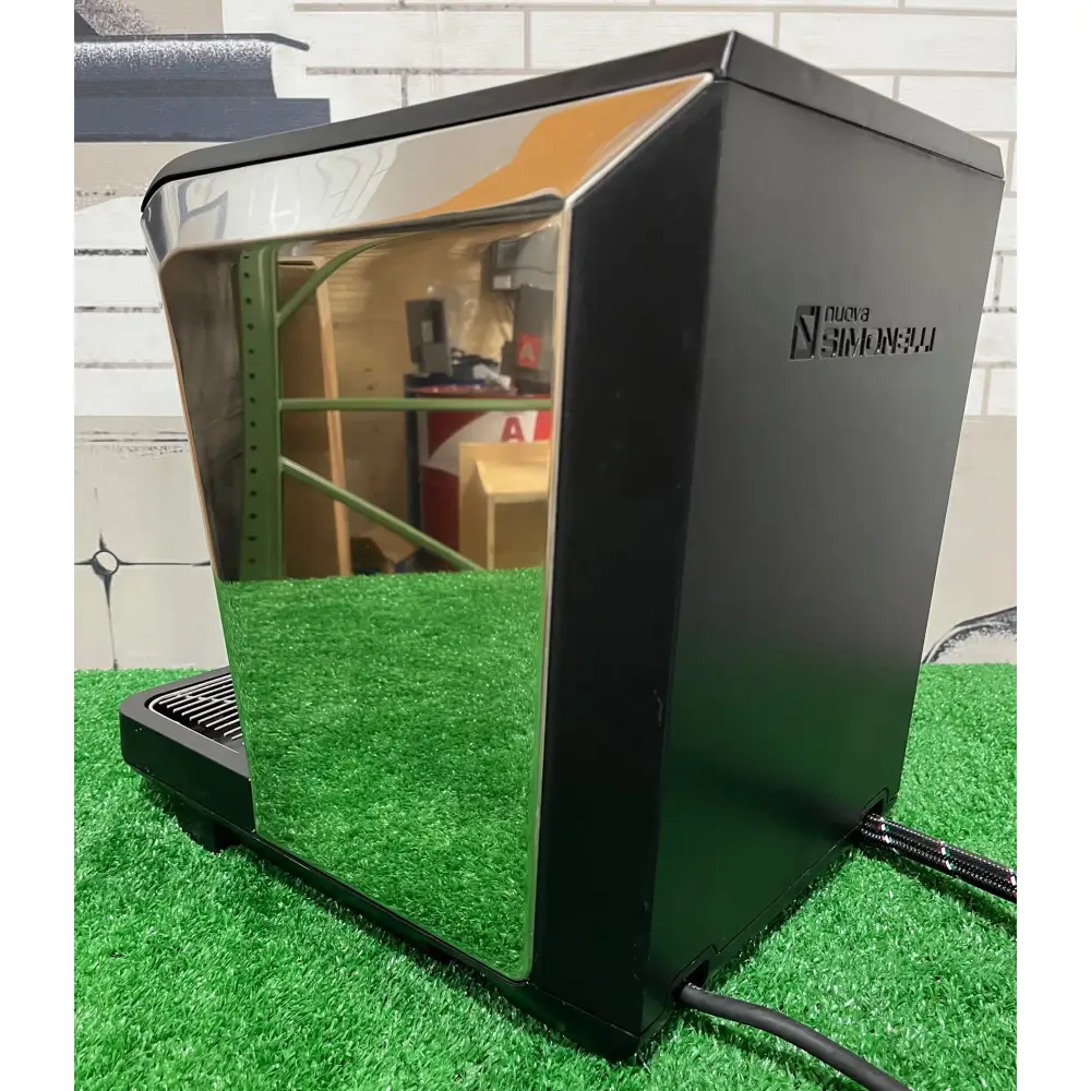 Used Nuova Simonelli Oscar II Direct Professional Espresso Coffee Machine - 110 V, Black