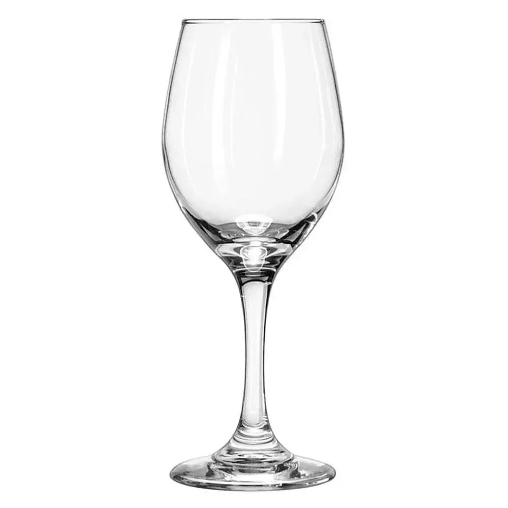 Perception wine glass from Libbey with a broad bowl and customizable finish, perfect for red or white wines in restaurants or banquet settings.