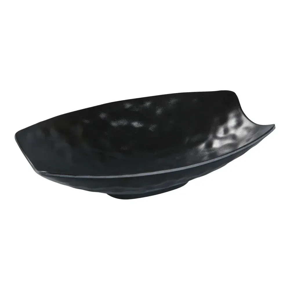 Matte black deep round plate from Yanco China with a smooth finish, perfect for soups, noodles, or saucy mains in casual or formal dining.