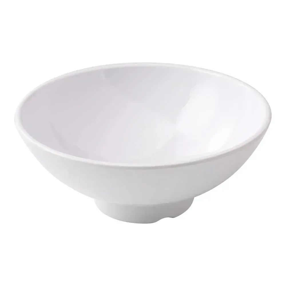 Yanco China white melamine coupe pasta bowl in bulk pack, perfect for serving pasta in commercial dining spaces with consistent presentation.