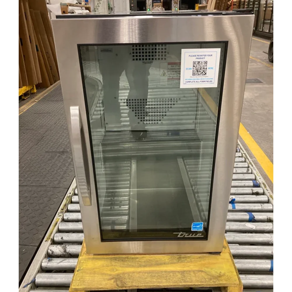 Used True GDM-06-34-HC~FGD01 20 1/2" Refrigerated Glass Door Countertop Merchandiser, 3-Year Limited Warranty