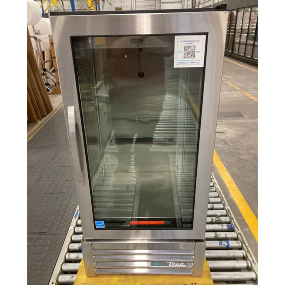 Used True GDM-08-HC~FGD01 24" Refrigerated Glass Door Countertop Merchandiser, 3-Year Limited Warranty
