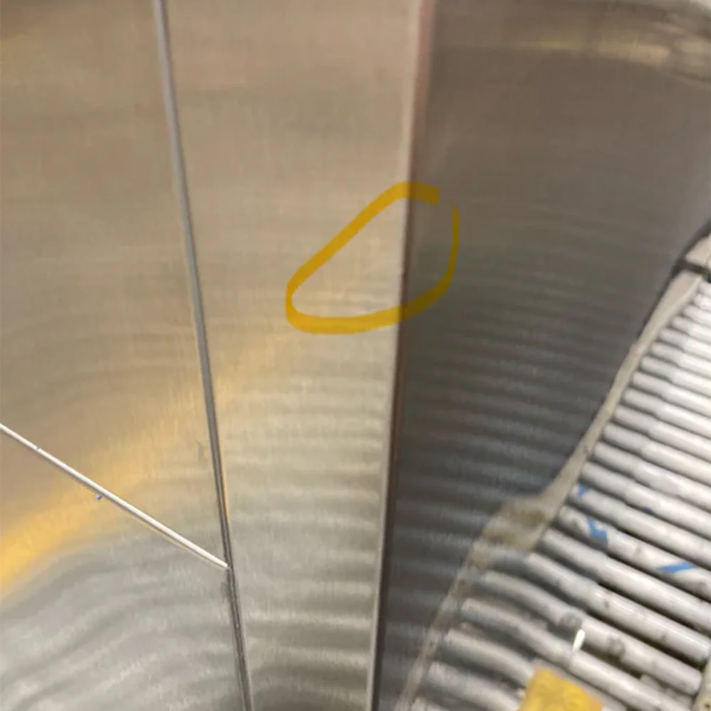 Used True GDM-08-HC~FGD01 24" Refrigerated Glass Door Countertop Merchandiser, 3-Year Limited Warranty