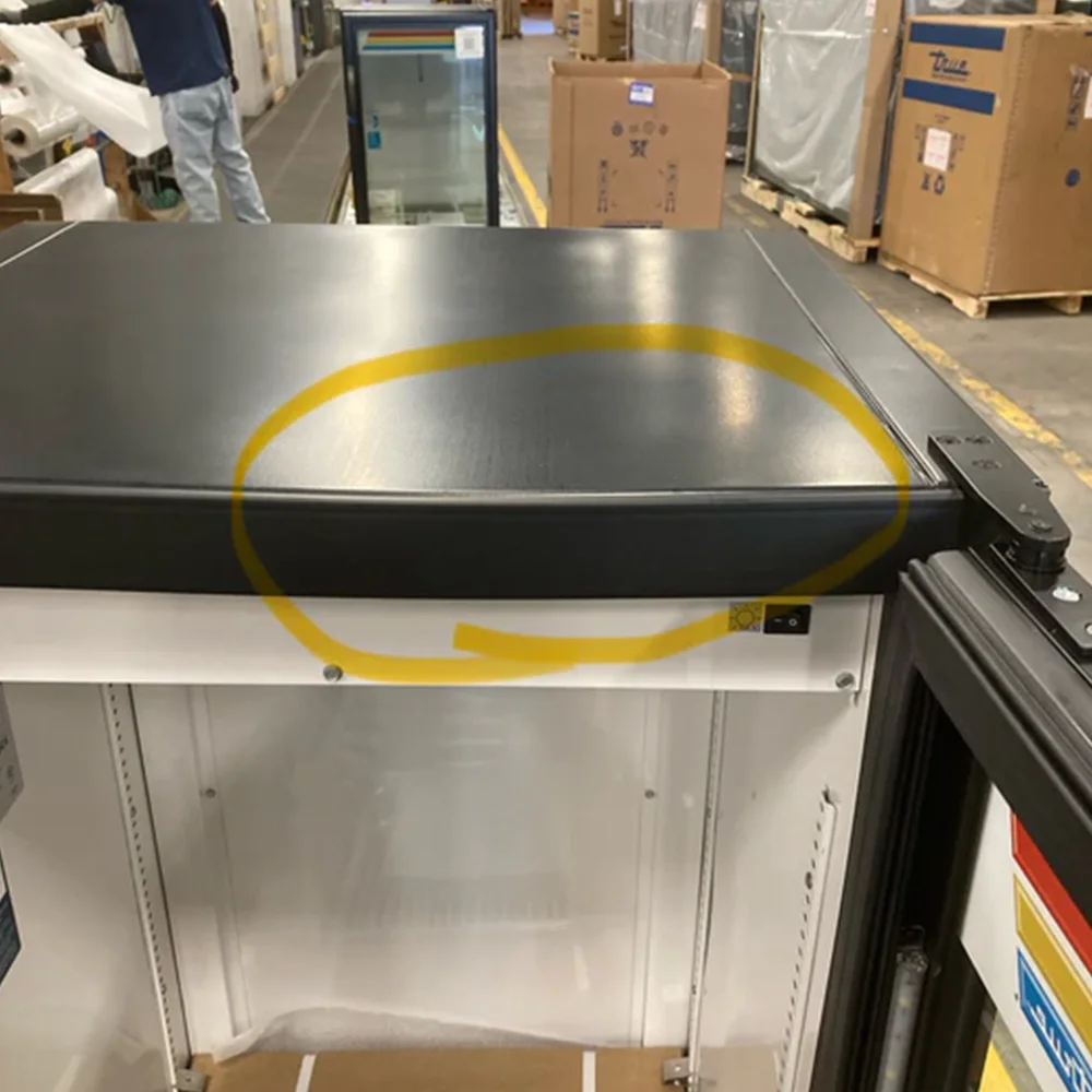 Used True GDM-08-HC~TSL01 24" Merchandiser Refrigerator, 1 Section, 3-Year Limited Warranty