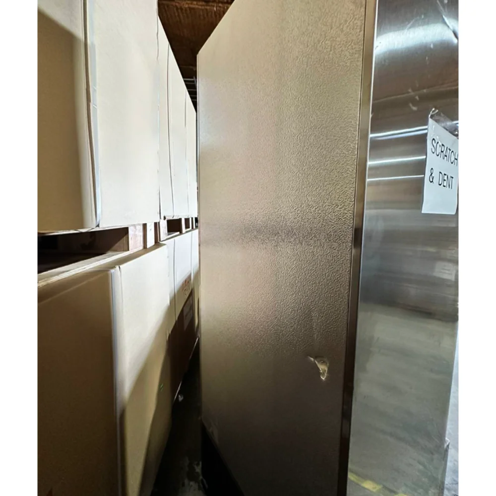 Used 32" Reach-In Freezer, 1 Solid Door, Stainless Steel, 1 Year Warranty