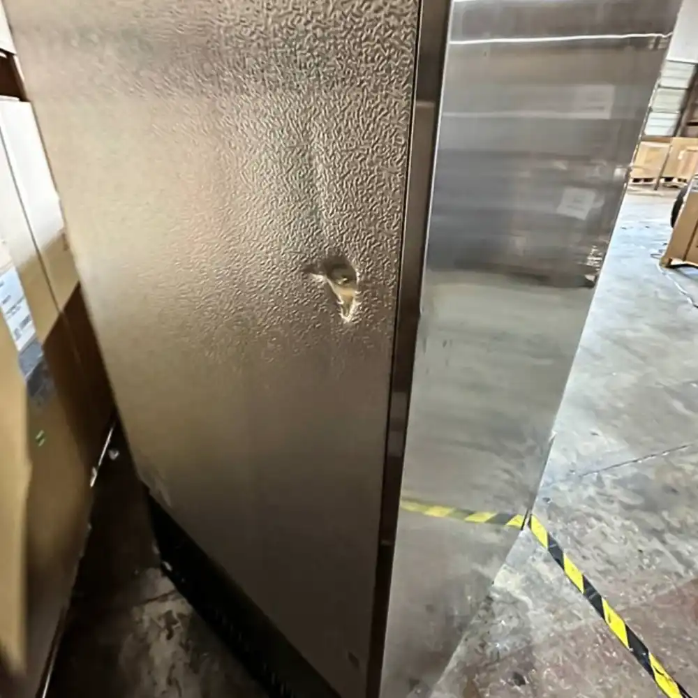 Used 32" Reach-In Freezer, 1 Solid Door, Stainless Steel, 1 Year Warranty