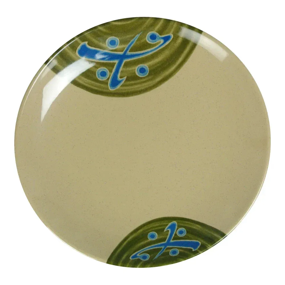Yanco China classic round plate in sand melamine for main courses or shared dishes, bringing timeless Japanese simplicity to upscale tablescapes.