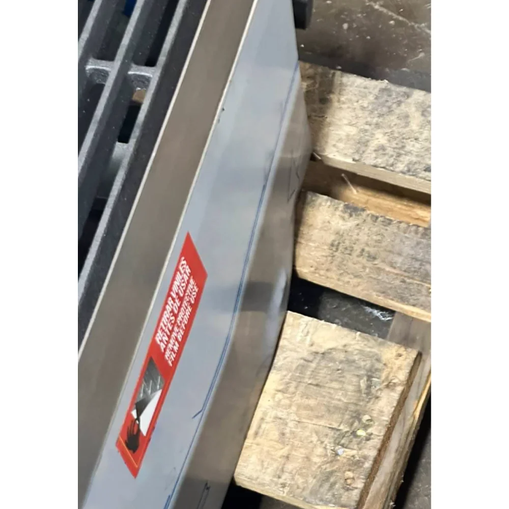 Used 24" Charbroiler with 2 Burners, Liquid Propane, 70,000 BTU, 1 Year Warranty