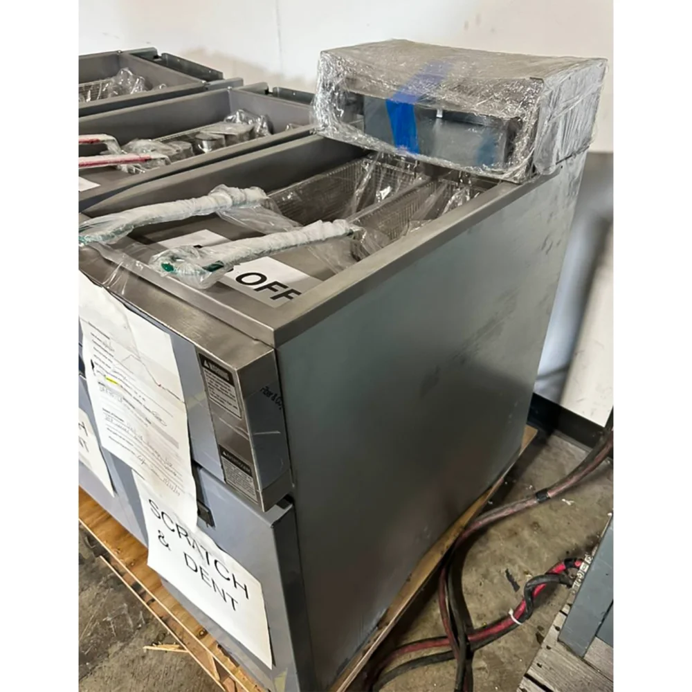 Used  40 lbs Commercial Gas Fryer, Liquid Propane, 105,000 BTU, 1 Year Warranty