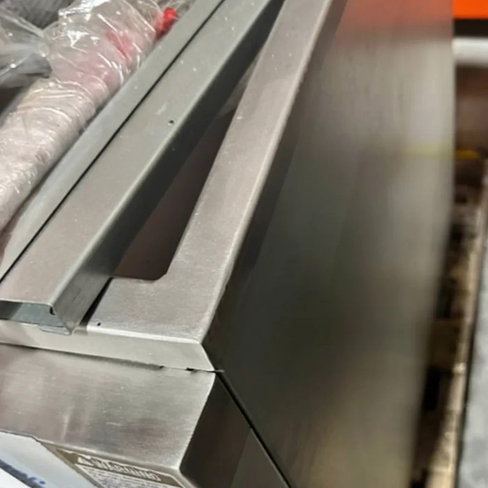 Used  40 lbs Commercial Gas Fryer, Liquid Propane, 105,000 BTU, 1 Year Warranty