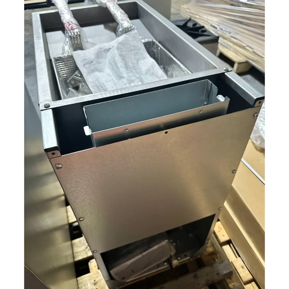 Used  40 lbs Commercial Gas Fryer, Liquid Propane, 105,000 BTU, 1 Year Warranty