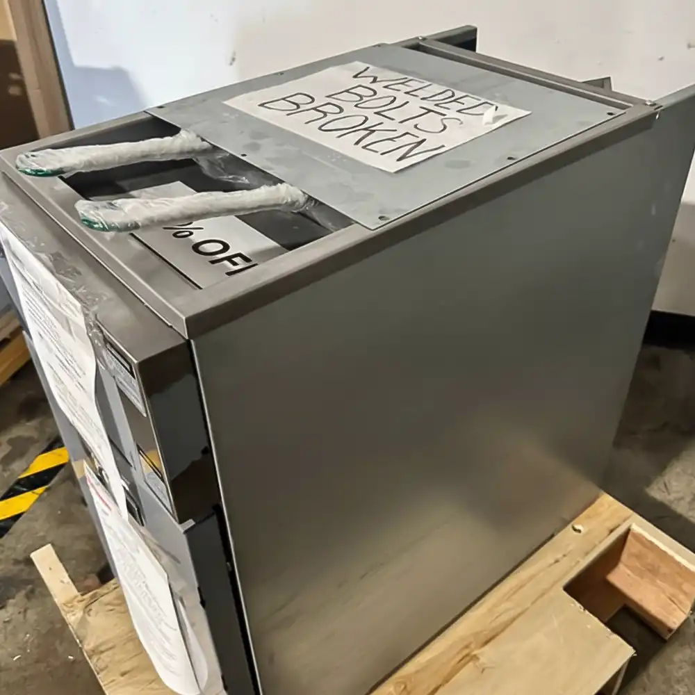 Used  40 lbs Commercial Gas Fryer, Liquid Propane, 105,000 BTU, 1 Year Warranty