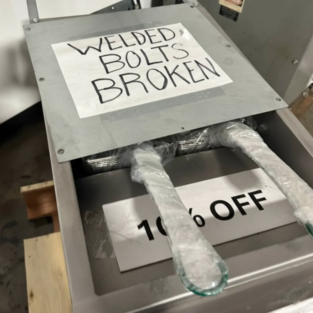 Used  40 lbs Commercial Gas Fryer, Liquid Propane, 105,000 BTU, 1 Year Warranty