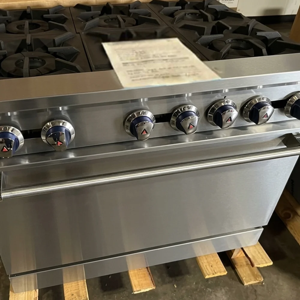 Used 36" Commercial Gas Range, 6 Open Burners and 1 Oven, Natural Gas, 1 Year Warranty