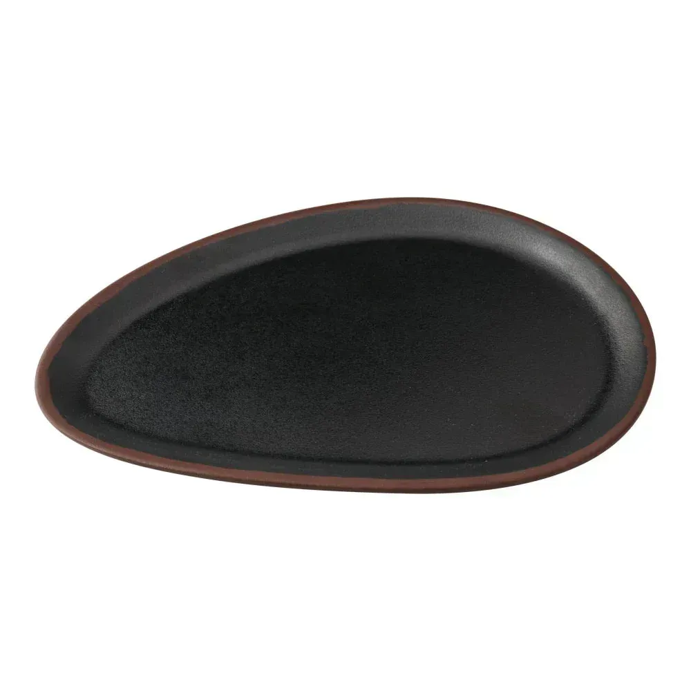 Yanco China black melamine oval dinner plate set with sturdy build and clean style, perfect for versatile meal presentations in any setting.