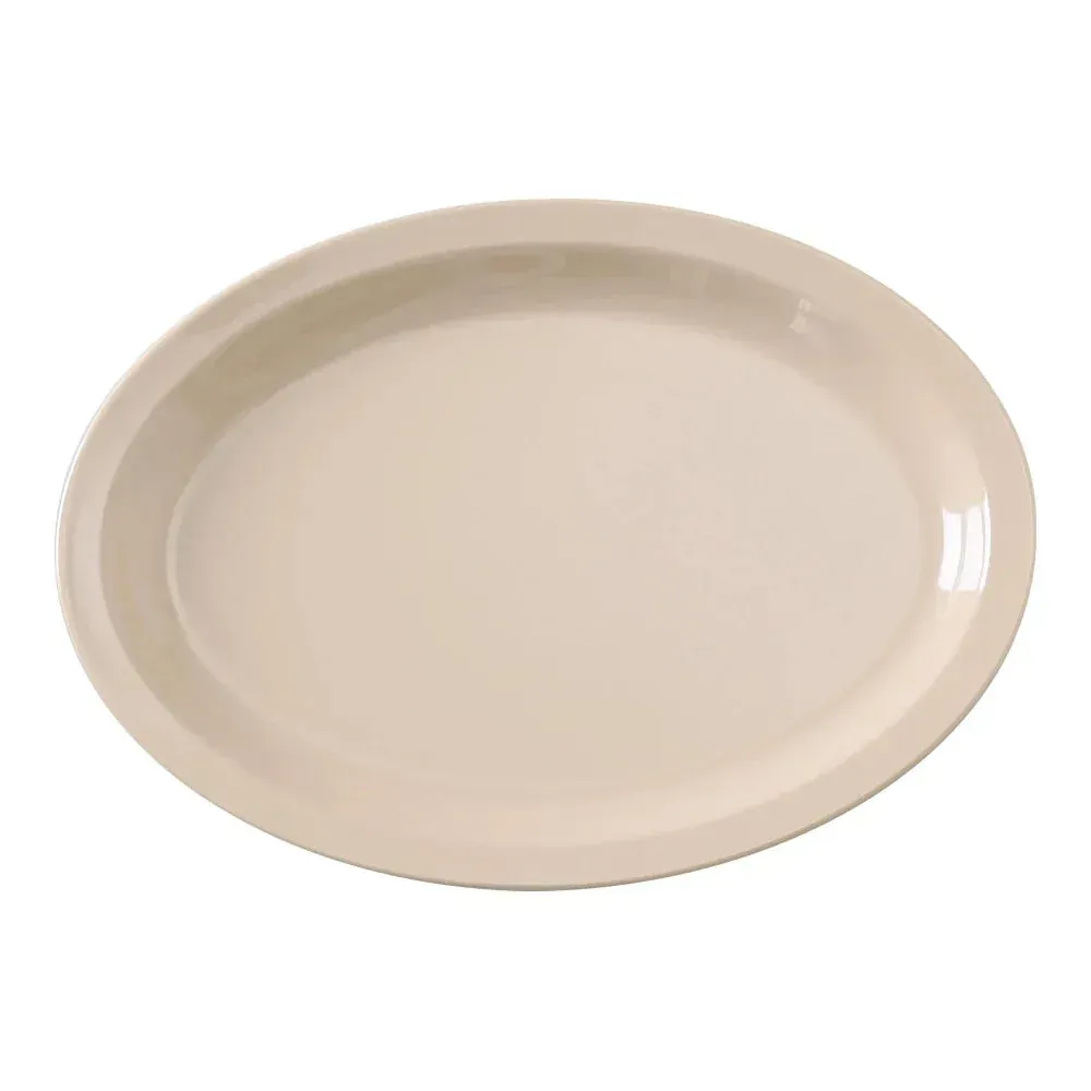 Yanco China tan melamine oval platter with narrow rim for versatile food service in restaurants, buffets, and catering. Easy to clean.