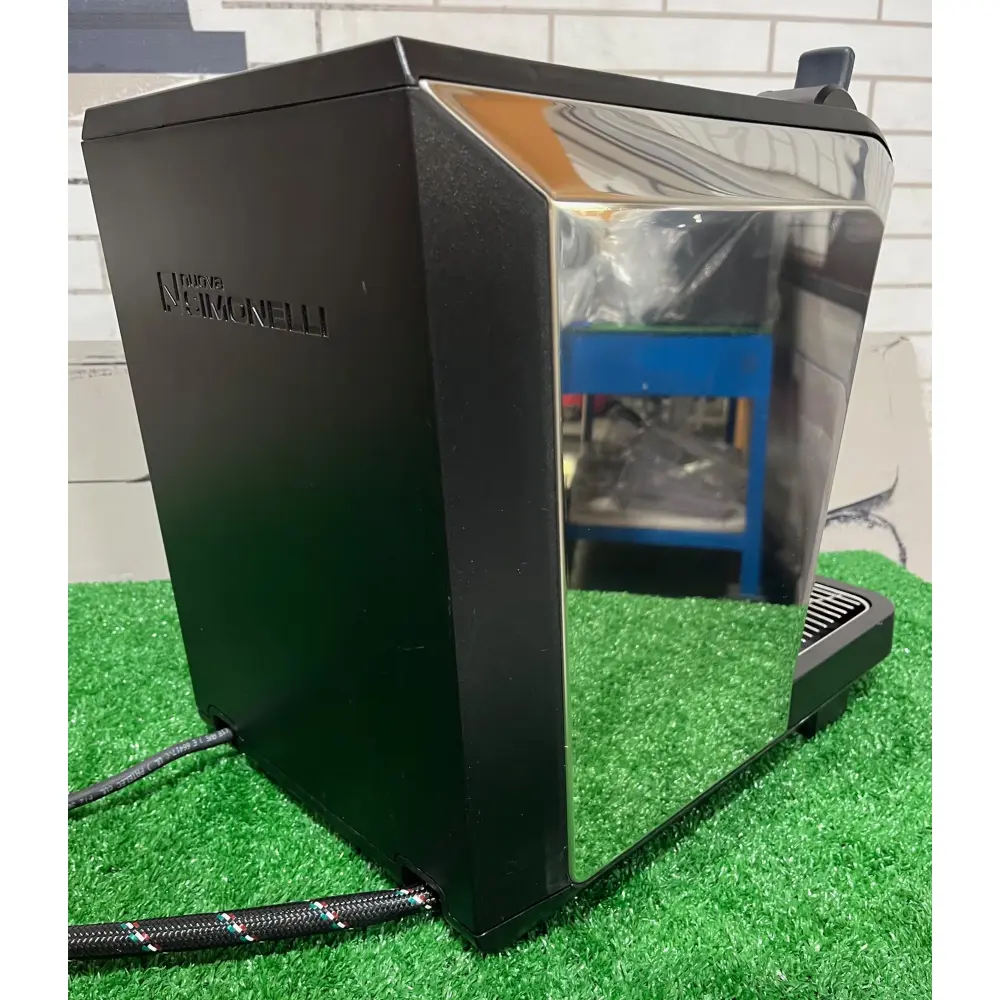 Used Nuova Simonelli Oscar II Direct Professional Espresso Coffee Machine - 110 V, Black