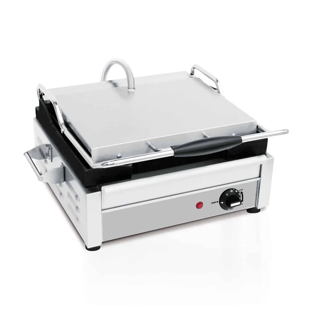 PrepMaster Series Commercial Electric Panini Grill With Flat Upper and Lower Plates, 15 x 11" Cooking Surface, 2400W, 220-240V