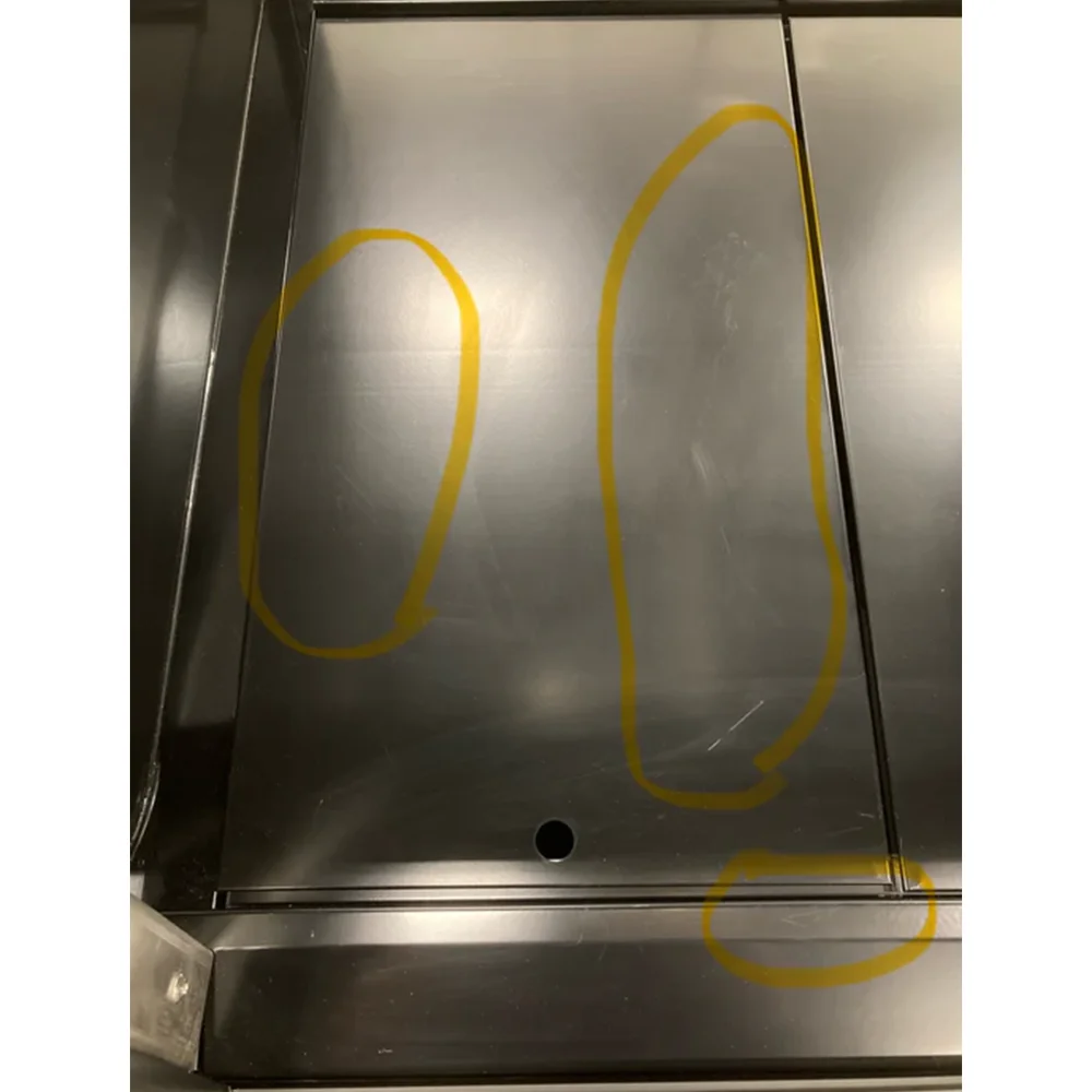 Used True TGM-DC-36-SC-SC-B-B 36 1/4" Curved Glass Dry Bakery Display Case, 3-Year Limited Warranty