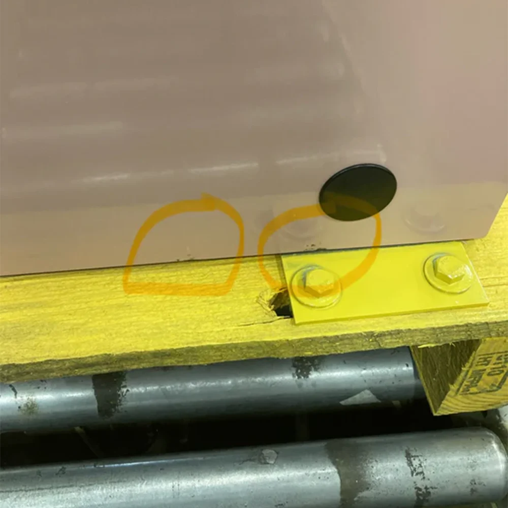 Used True TGM-DZ-48-SC-SC-X-B 48 1/4" Full Service Dual Zone Bakery Case with Curved Glass, 3-Year Limited Warranty