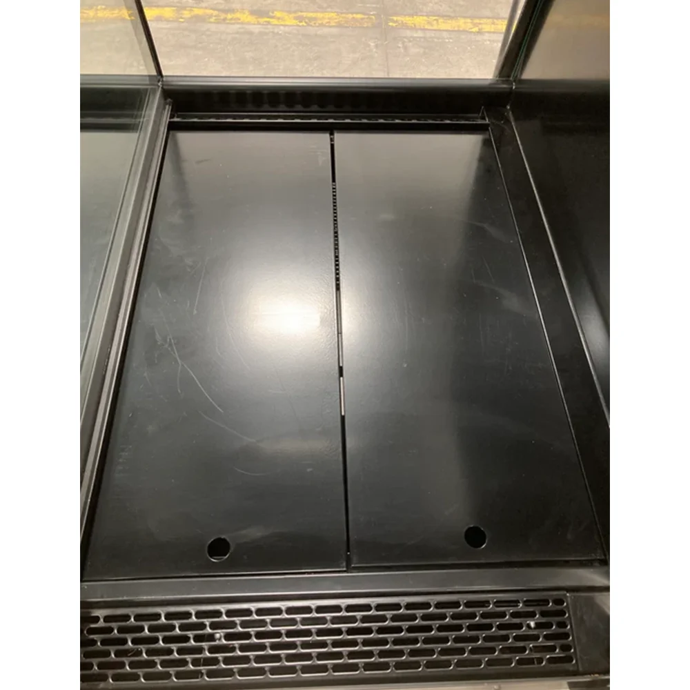 Used True TGM-DZ-48-SC-SC-X-B 48 1/4" Full Service Dual Zone Bakery Case with Curved Glass, 3-Year Limited Warranty