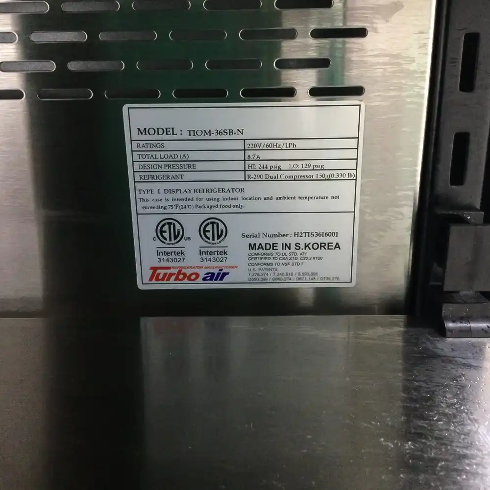 Used Turbo Air TIOM-36SB-N 39" Refrigerated Open Display Case