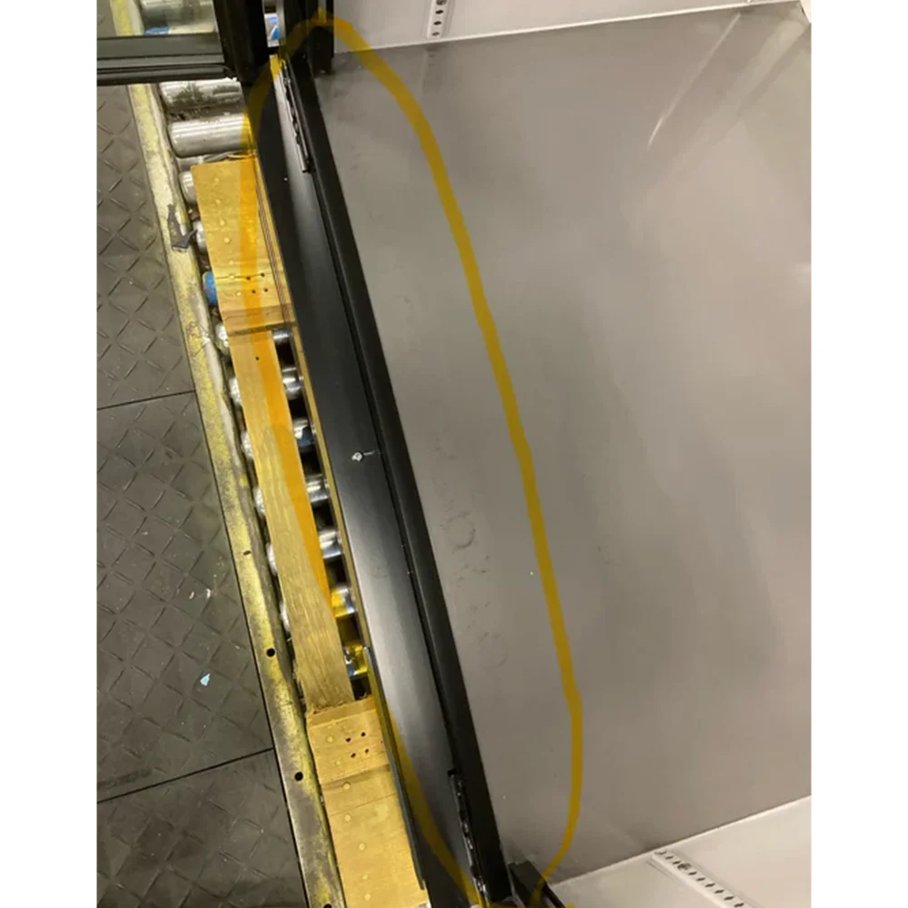 Used True TVM-30-HC~VM03 30 7/8" TVM Series Glass Door Merchandiser, 2 Doors, Black, 3-Year Limited Warranty